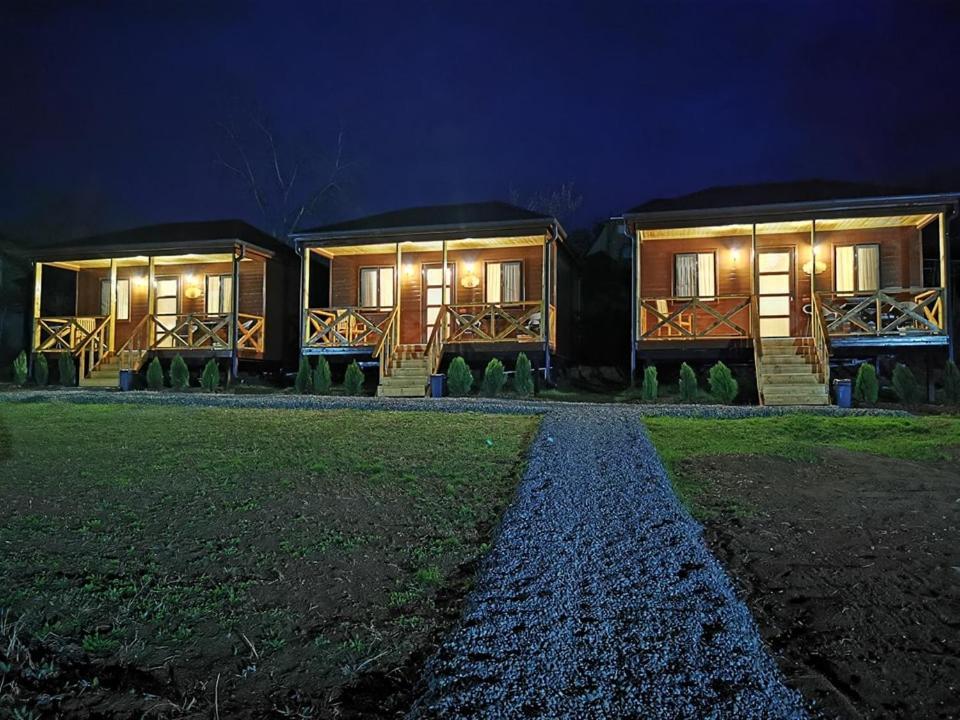 Chateau Ateni Cottages Gori Buitenkant foto