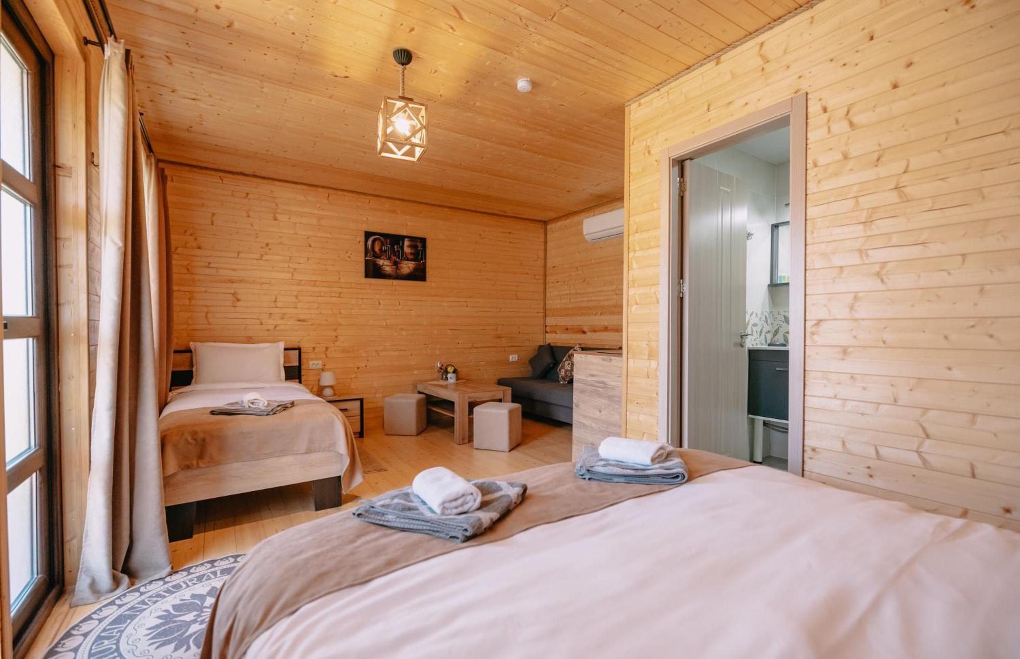 Chateau Ateni Cottages Gori Buitenkant foto