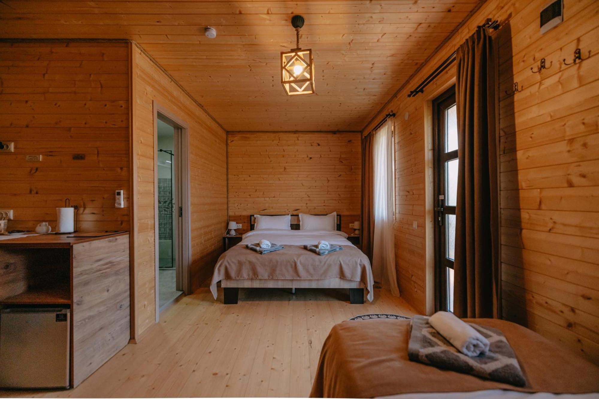 Chateau Ateni Cottages Gori Buitenkant foto